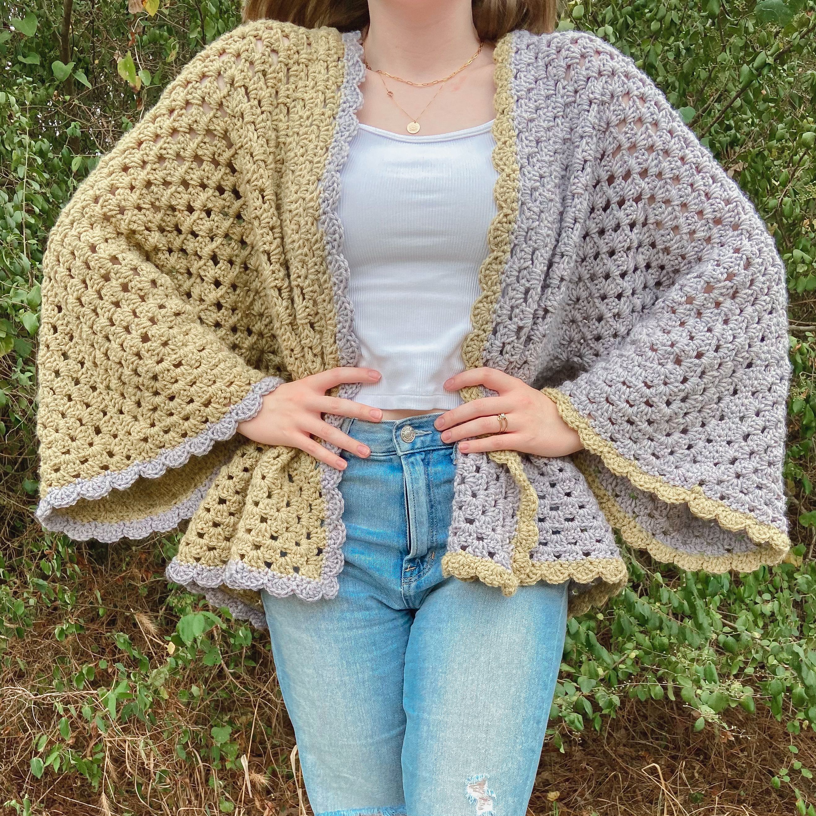 Easy Scallop Wrap for Any Season! - Free Pattern + Video