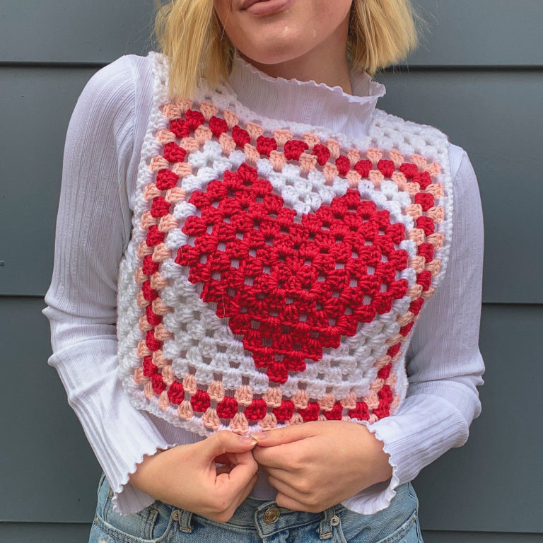 Crochet Checkerboard Sweater Vest - FREE Pattern + Video Tutorial - Hayhay  Crochet