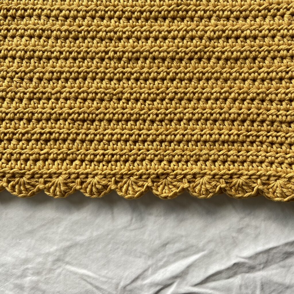 Easy Crochet Summer Scallop Tank Top - FREE Pattern + Video